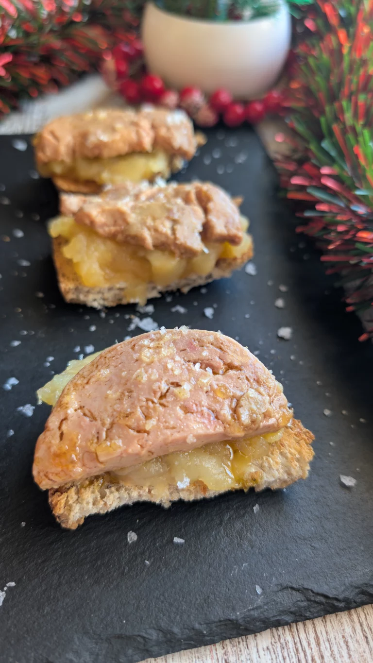 Aperitivo De Foie Y Compota De Manzana