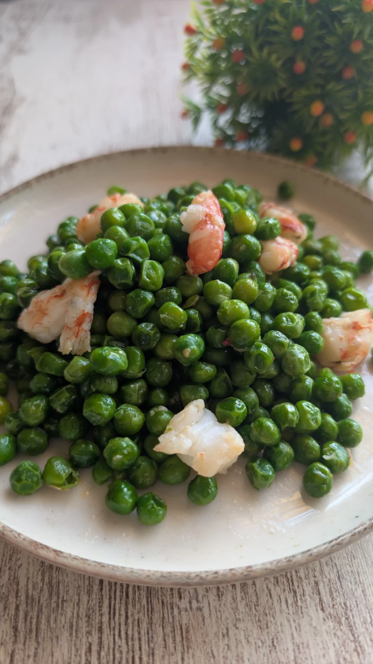 Guisantes con Gambones