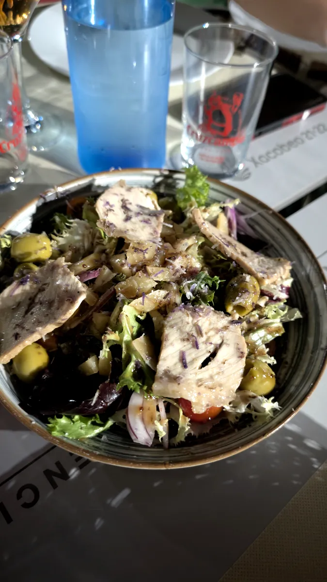 Ensalada Casa Nieto en el Restaurante Casa Nieto, La Carlota